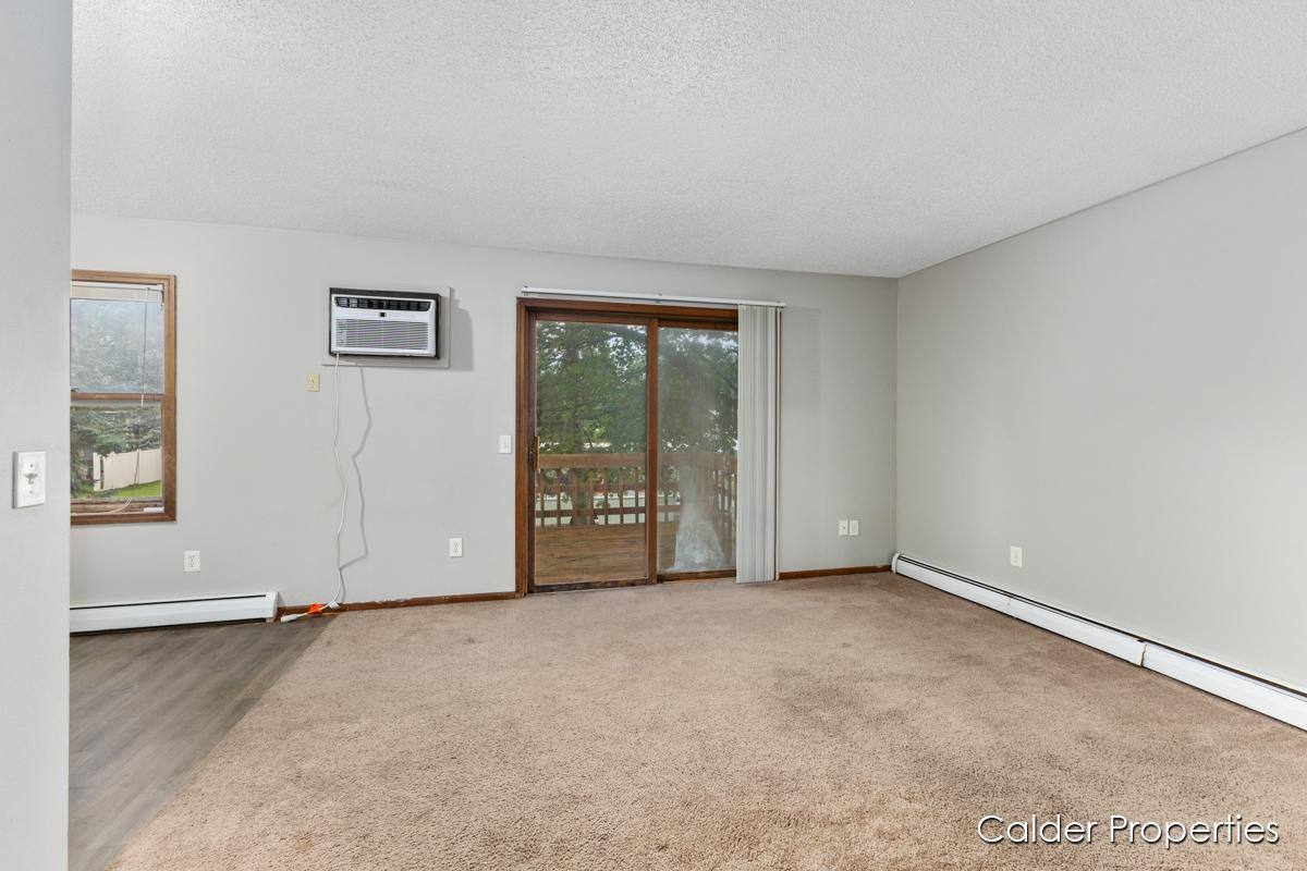 Apartment for rent at 2940 Vineland Ave SE, Grand Rapids, MI 49508