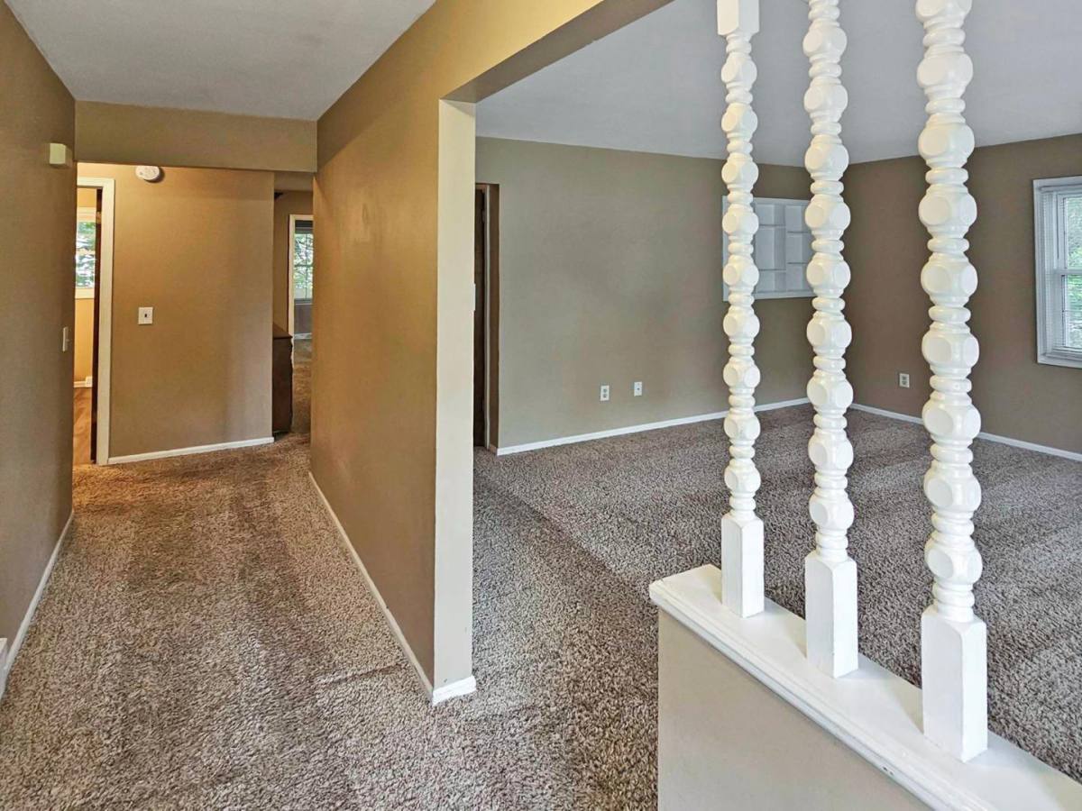 Apartment for rent at 686 Dawn St SE #686, Grand Rapids, MI 49548