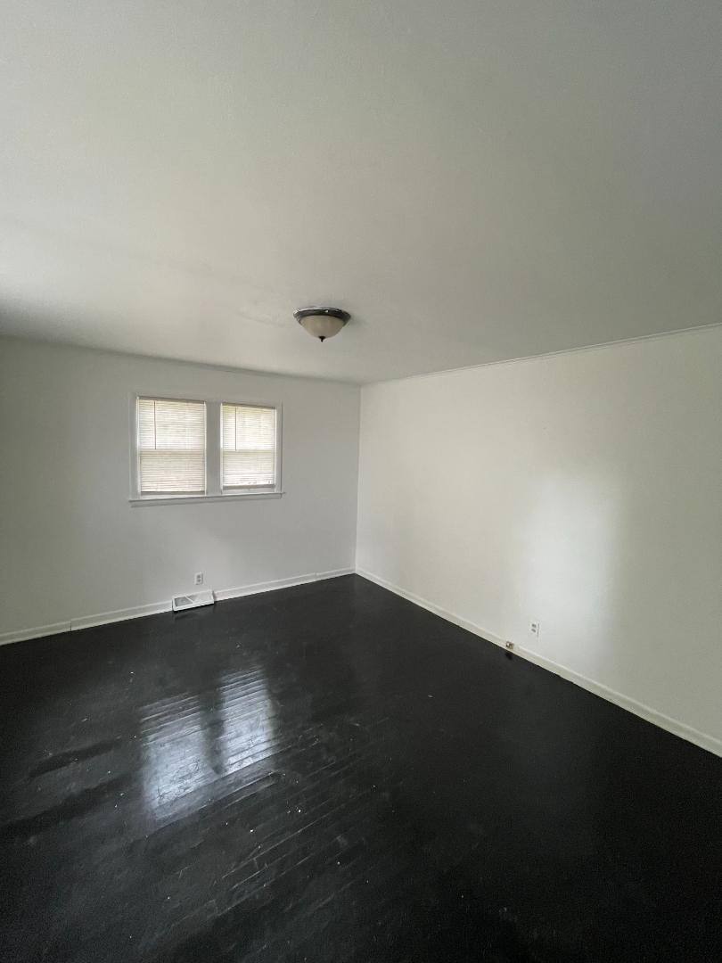 House for rent at 1710 State St, Saginaw, MI 48602