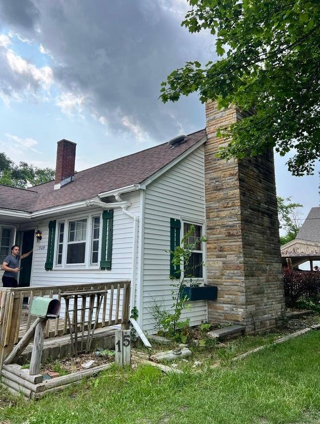 House for rent at 1509 Monroe St, Saginaw, MI 48602