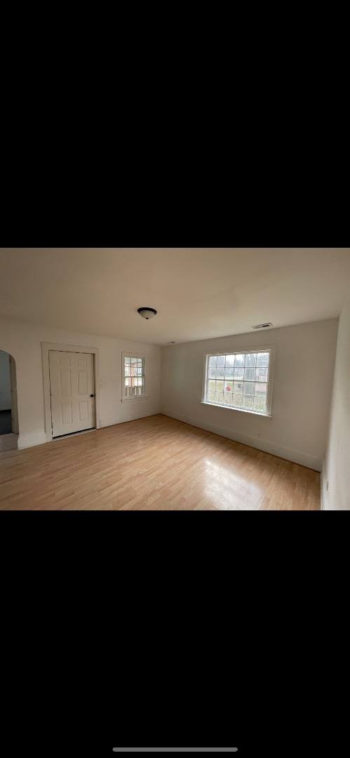 House for rent at 1537 Bay St, Saginaw, MI 48602