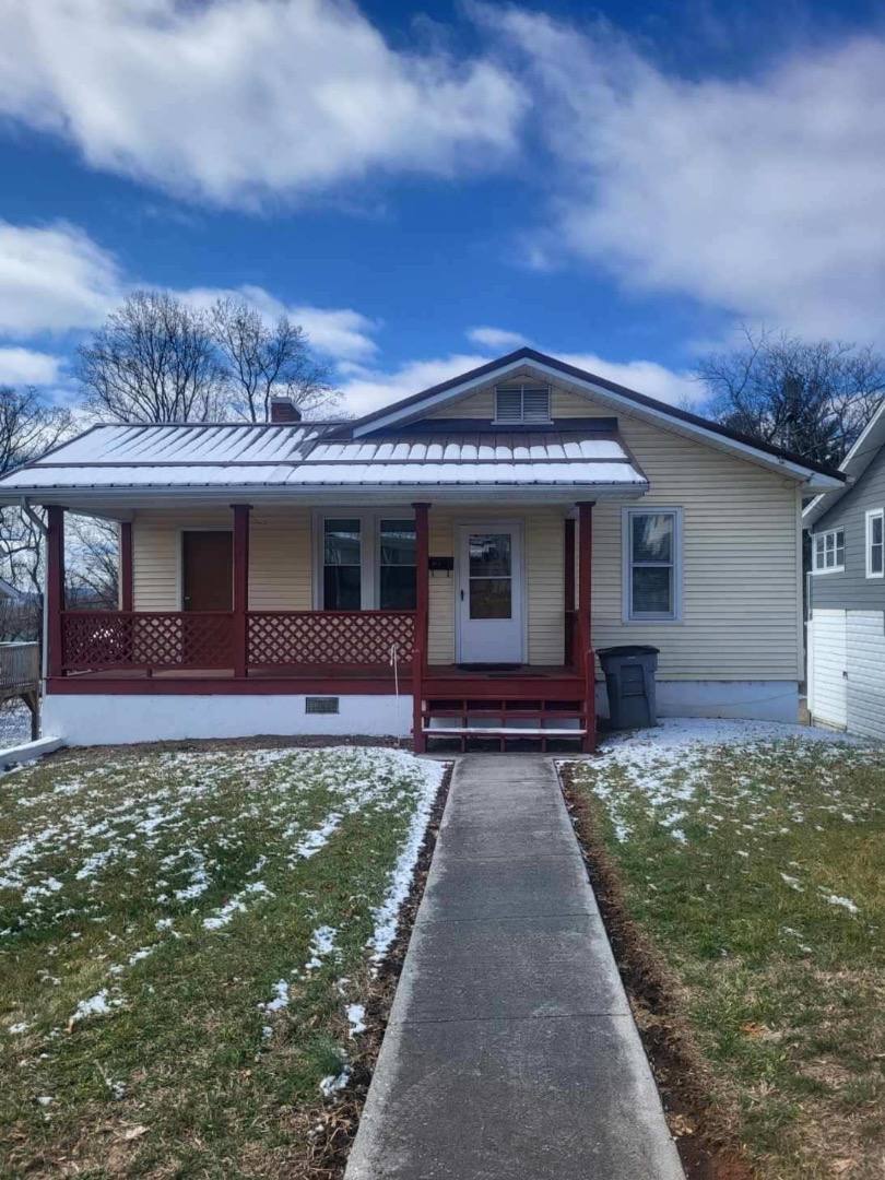 House for rent at 1016 Maryland Ave, Bristol, TN 37620