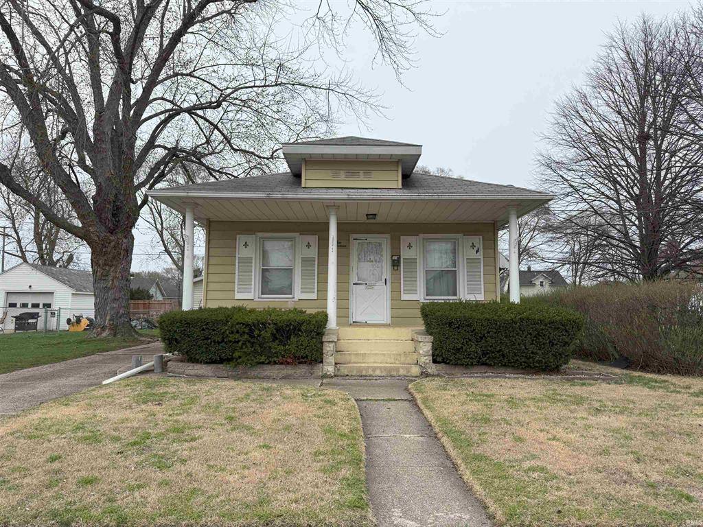House for rent at 1014 W 6th St, Mishawaka, IN 46544