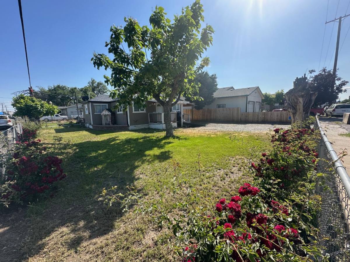 Apartment for rent at 506 N Camas Ave 219 E B St, Wapato, WA 98951