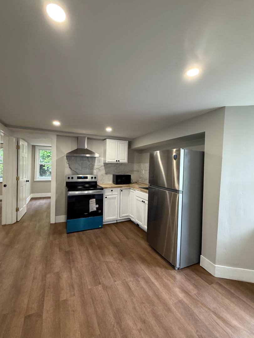 Apartment for rent at 23 Benson St #1, Albany, NY 12206