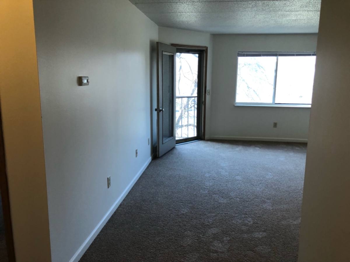 Apartment for rent at 3455 Oak Alley Court #404, Toledo, OH 43606