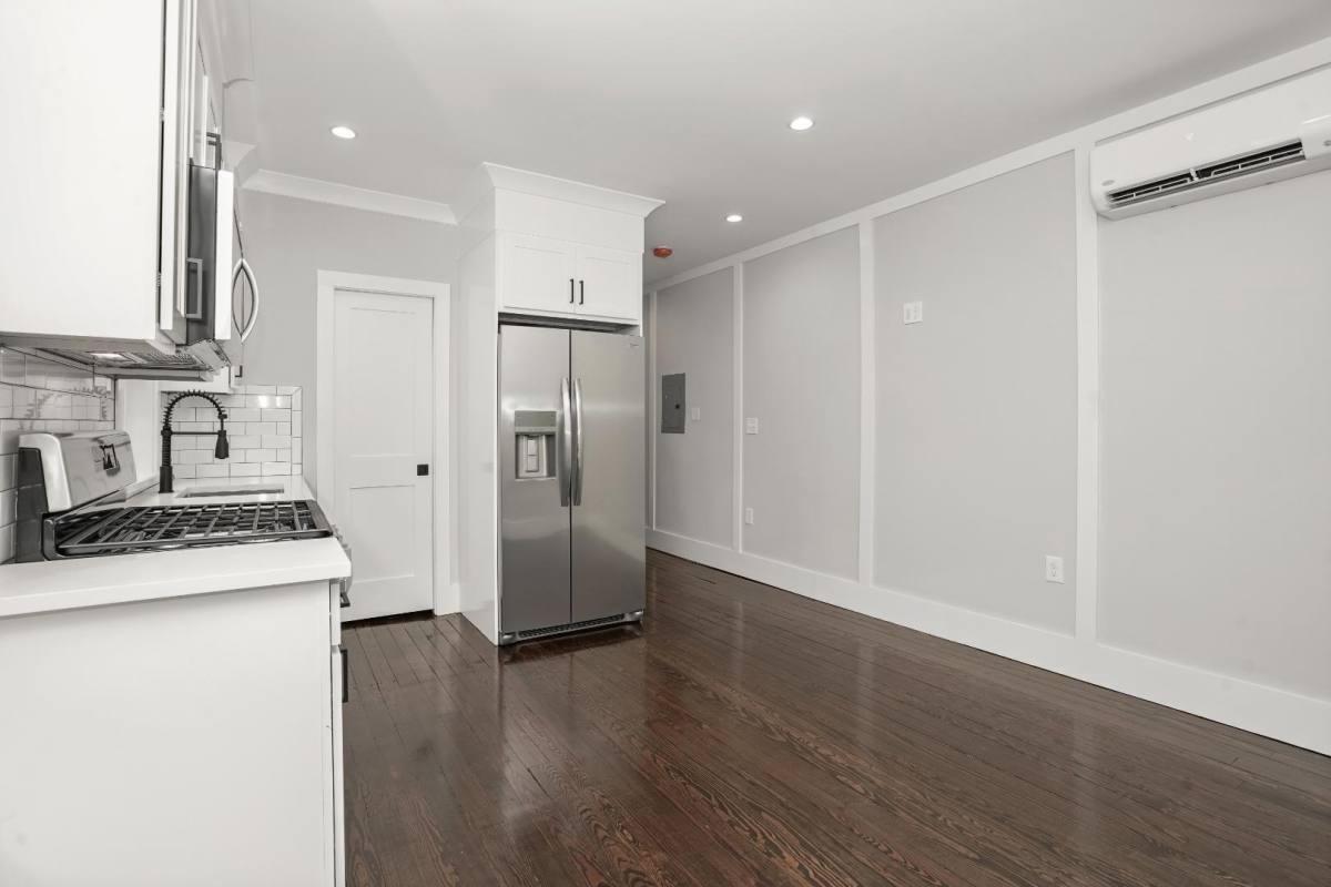 Apartment for rent at 174 Coram Ave #2B, Shelton, CT 06484