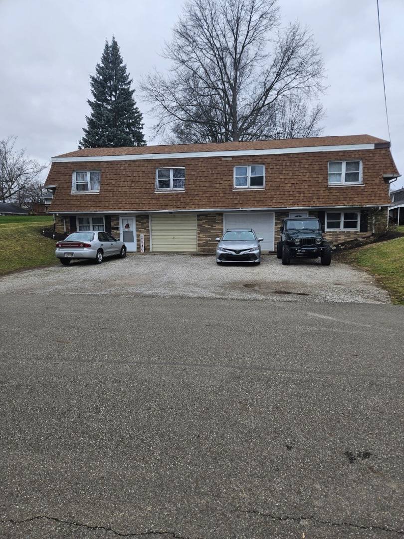 Apartment for rent at 301 Rohr Ave NW #301, Massillon, OH 44646