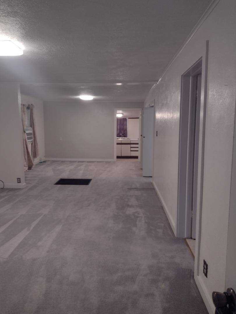 House for rent at 711 W 11th Ave, Hutchinson, KS 67501