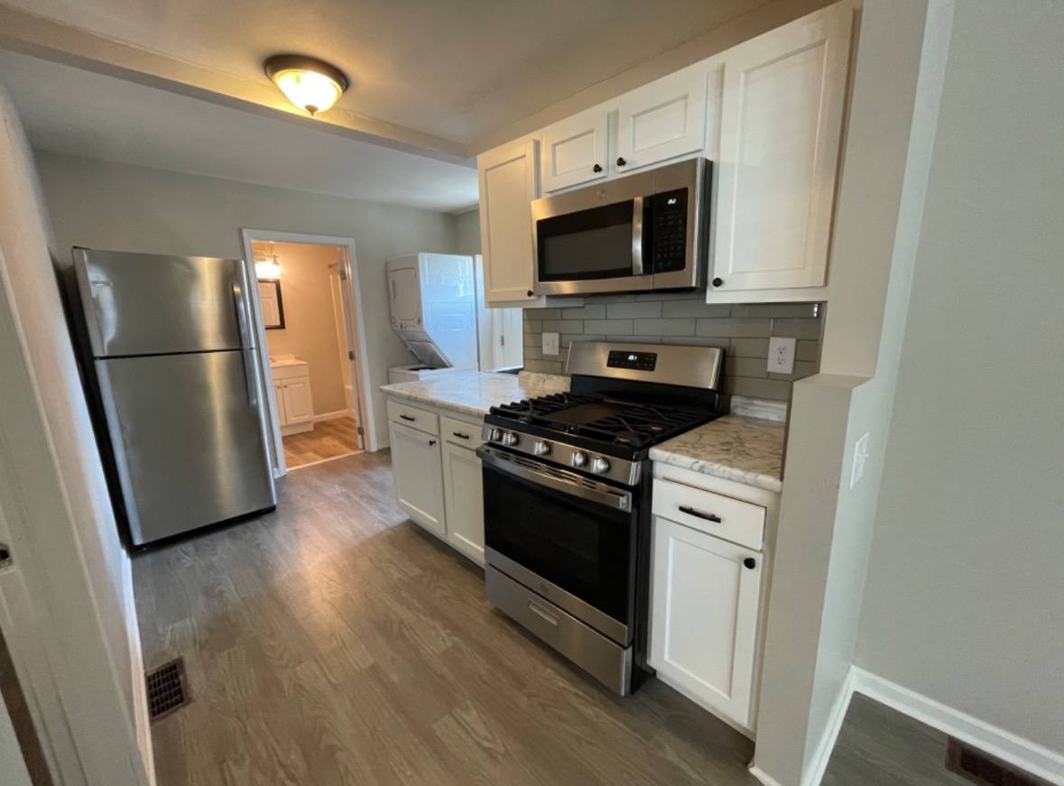 102 W Seneca St #1, Oswego, NY 13126