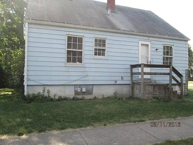 House for rent at 2802 Fredrickson St, South Bend, IN 46628