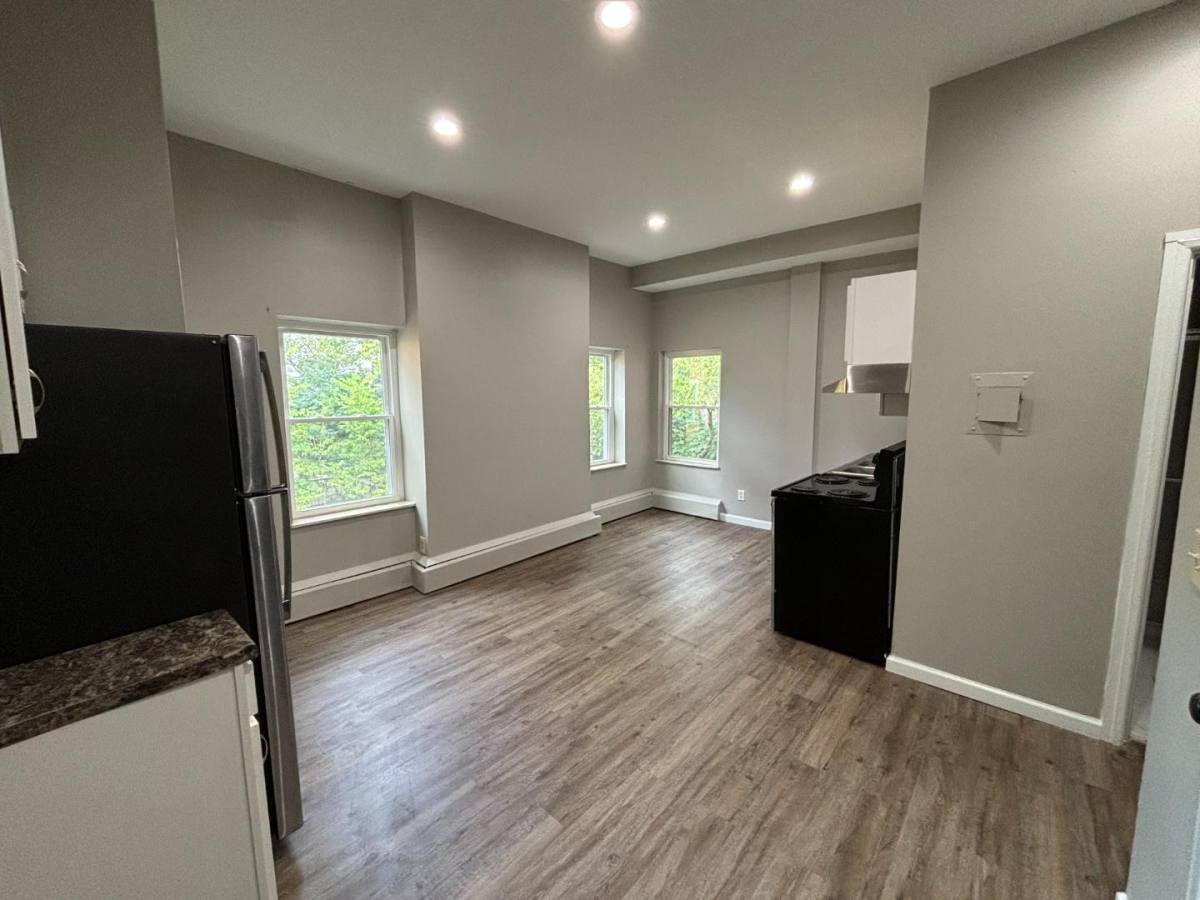 Apartment for rent at 2232 St James Ave #256, Cincinnati, OH 45206