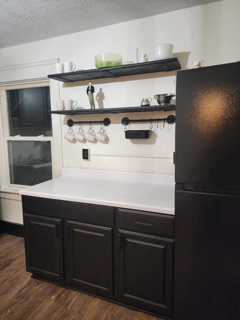 Apartment for rent at 115 Dawes Ave #2, Akron, OH 44302