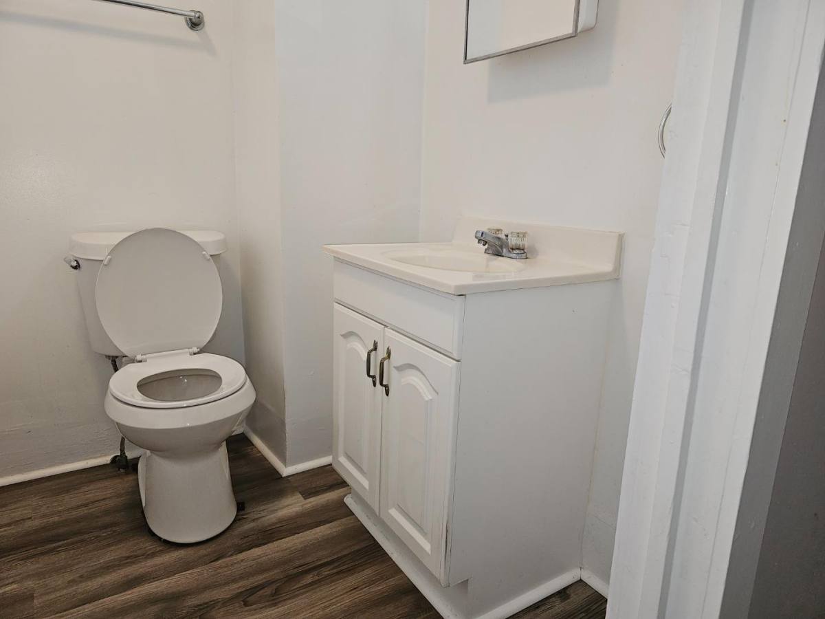 Apartment for rent at 165 Oak Park #2, Akron, OH 44302