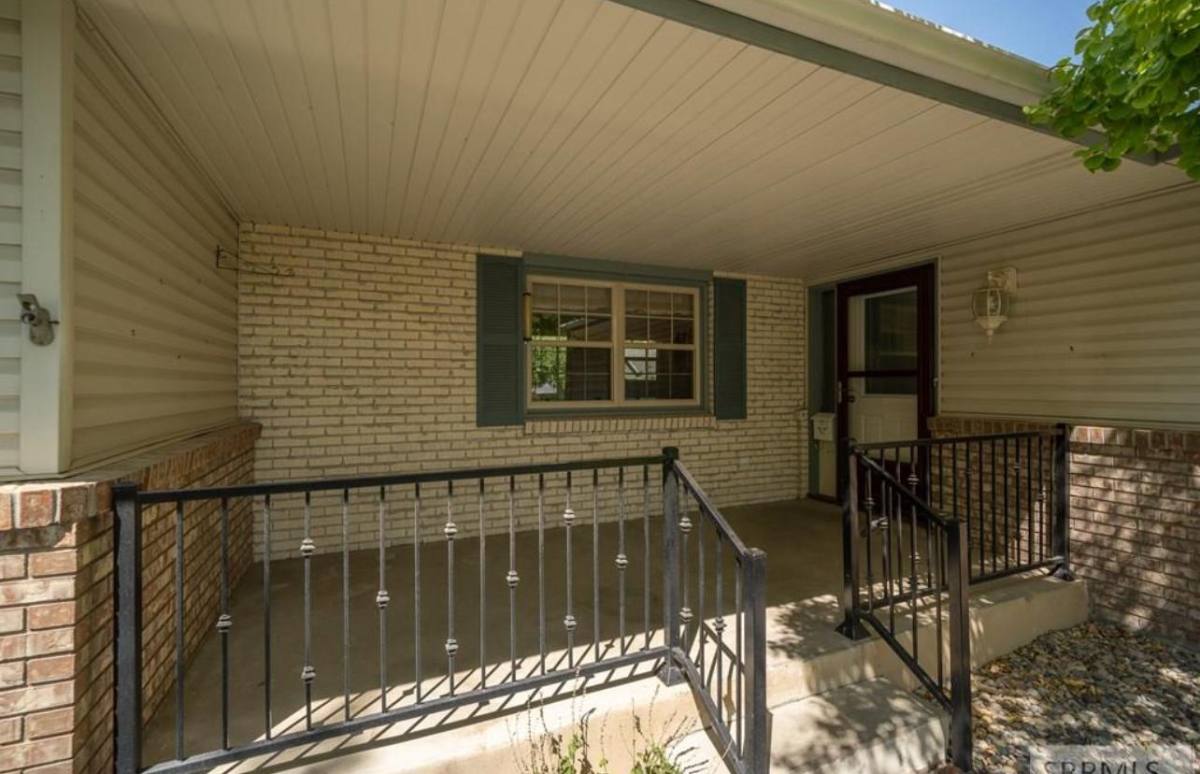 House for rent at 2186 Koro Ave, Idaho Falls, ID 83404