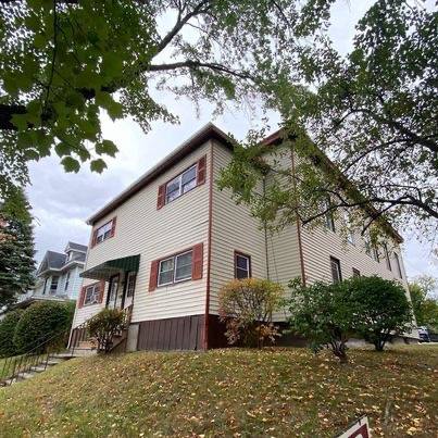 Apartment for rent at 893 Lancaster St #6, Albany, NY 12203