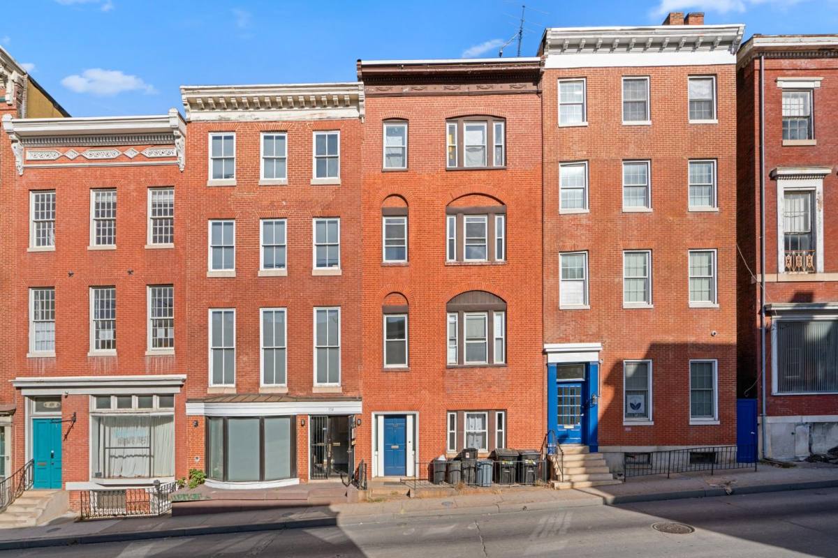 Apartment for rent at 112 W Mulberry St - 2nd Floor, Baltimore, MD 21201