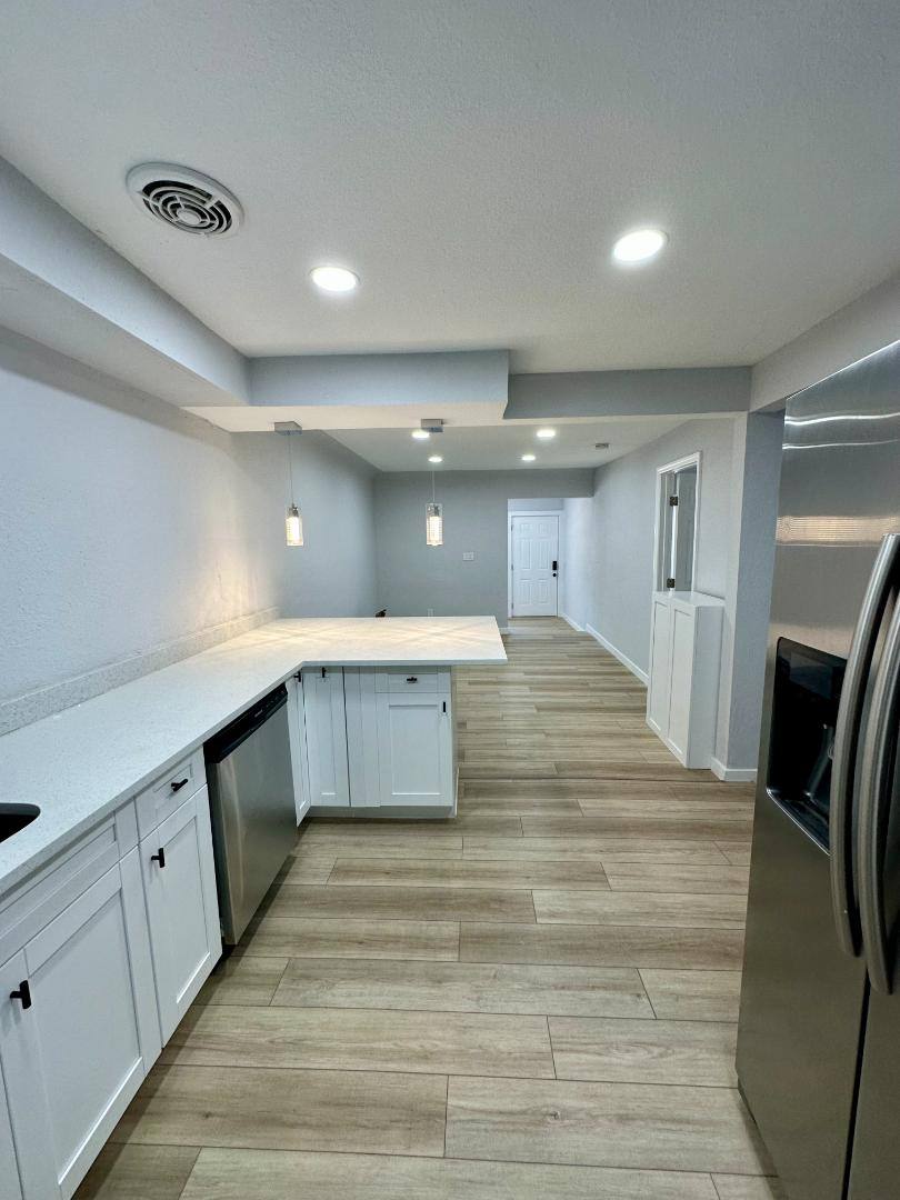 Apartment for rent at 2001 2nd St S #B, Saint Petersburg, FL 33705