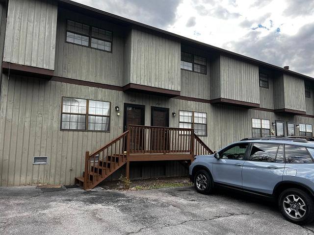 Townhouse for rent at 452 Eastley Court #C, Kingsport, TN 37660