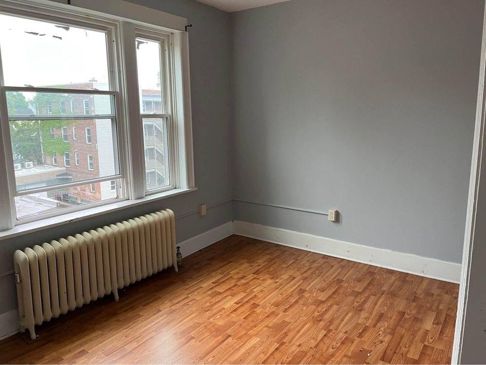 Apartment for rent at 582 Park Ave #8, Albany, NY 12208