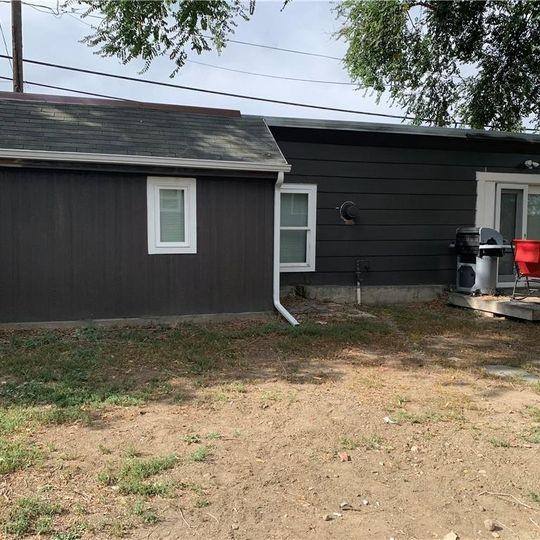 House for rent at 210 N 18th St, Billings, MT 59101