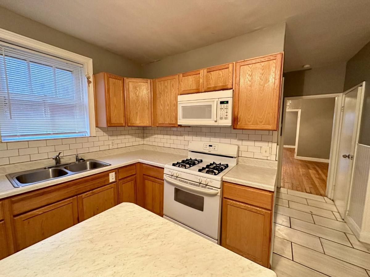 Apartment for rent at 4731 Alaska Ave, Saint Louis, MO 63111