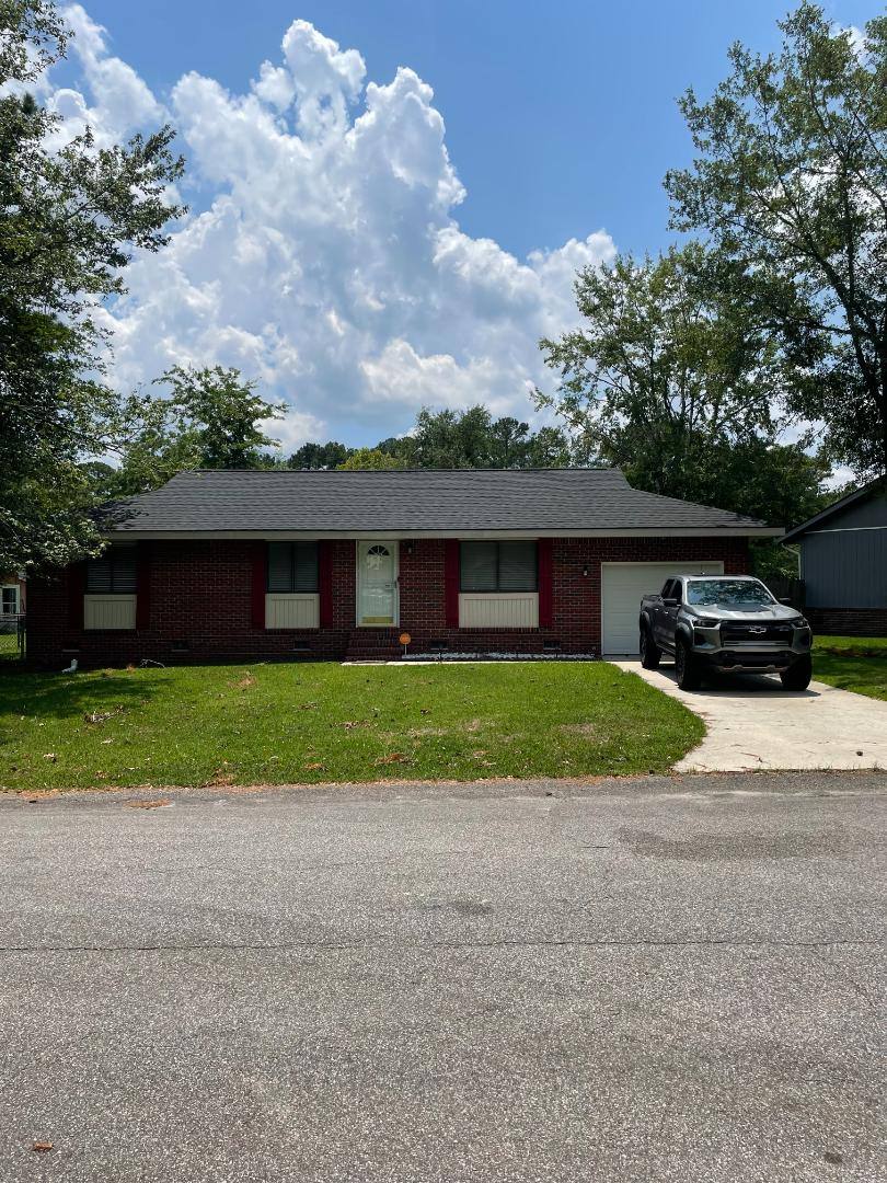 134 Heather Dr, Summerville, SC 29486