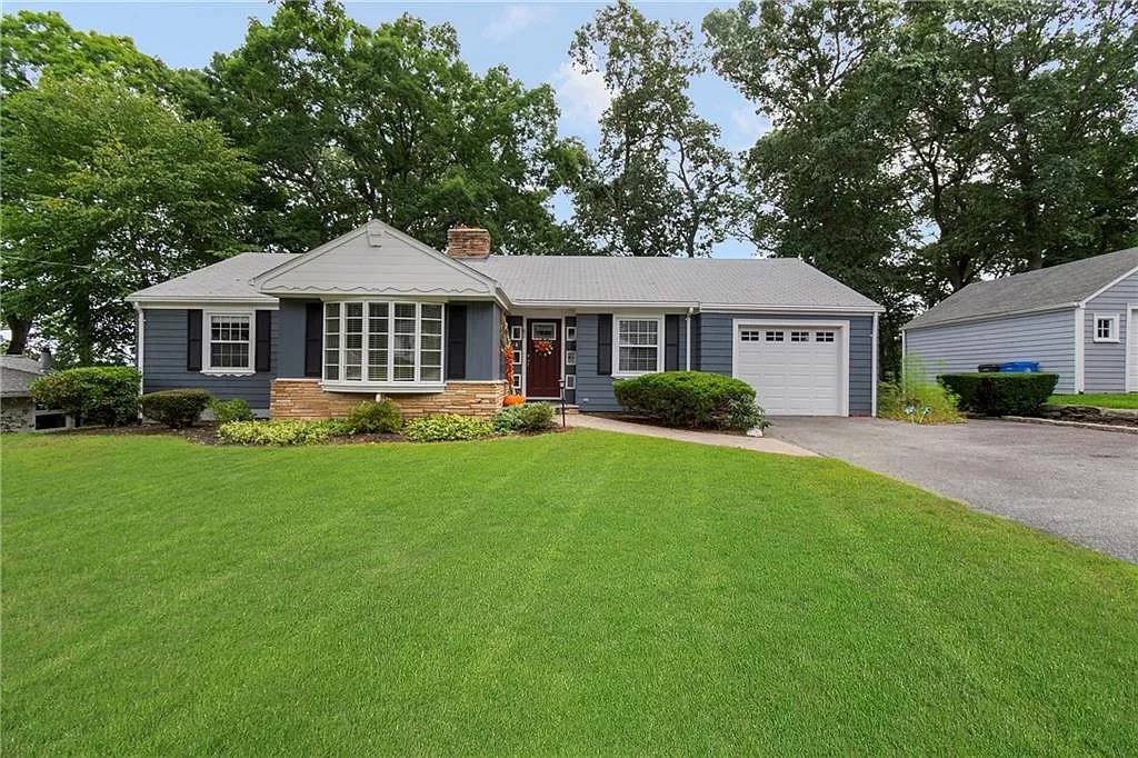 House for rent at 62 Bennington, Cranston, RI 02920