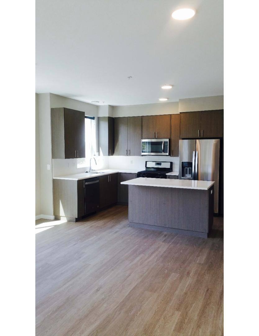 Apartment for rent at 85 N Going St #1, Portland, OR 97217