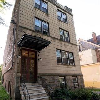Apartment for rent at 582 Park Ave #4, Albany, NY 12208