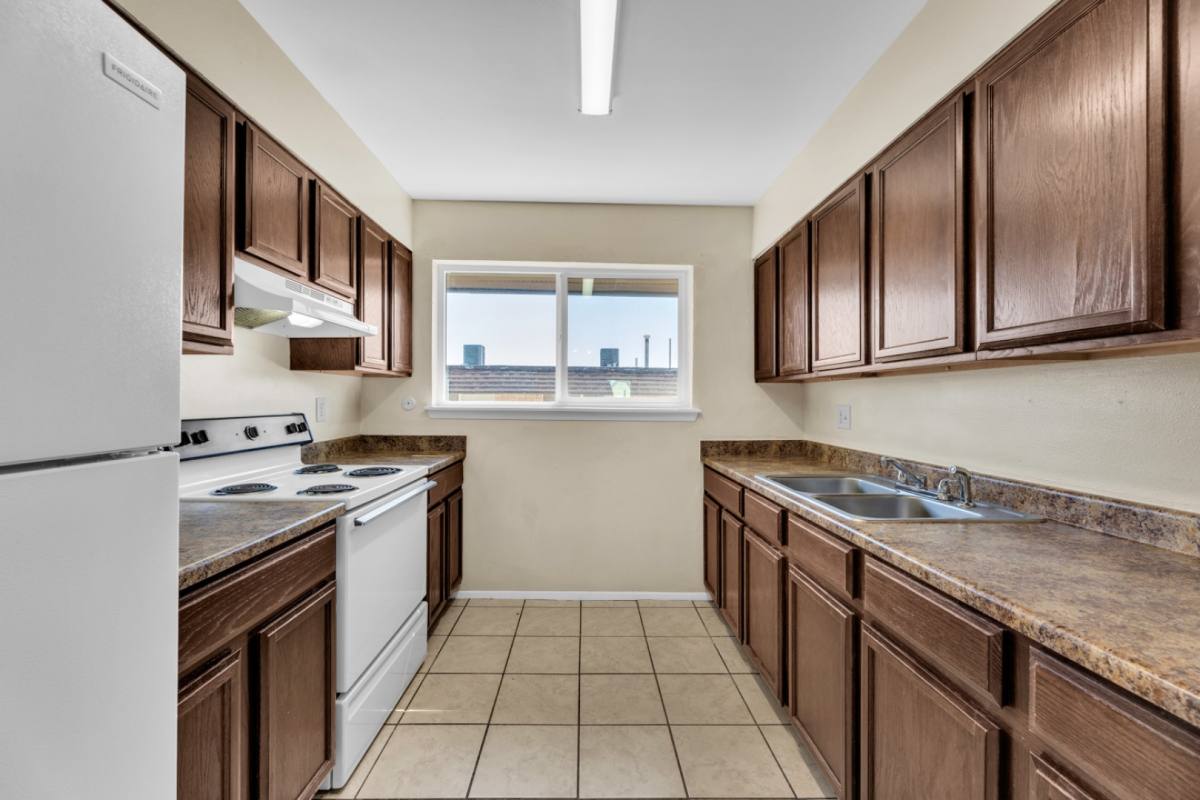 3300 Hayes Ave #33, El Paso, TX 79930