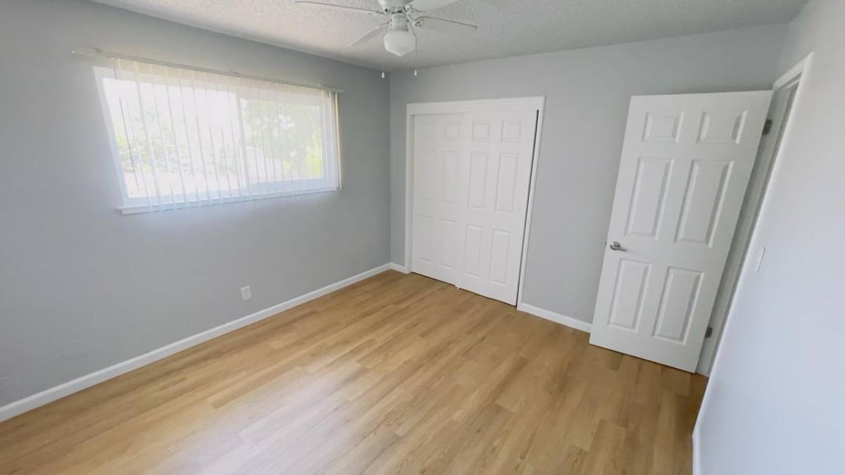 Apartment for rent at 1484 N Cedar Ave #12, Fresno, CA 93703