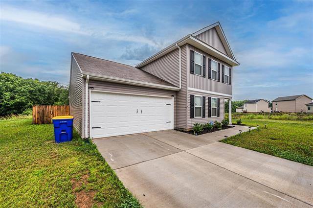 House for rent at 913 McFadin Station St, Bowling Green, KY 42103