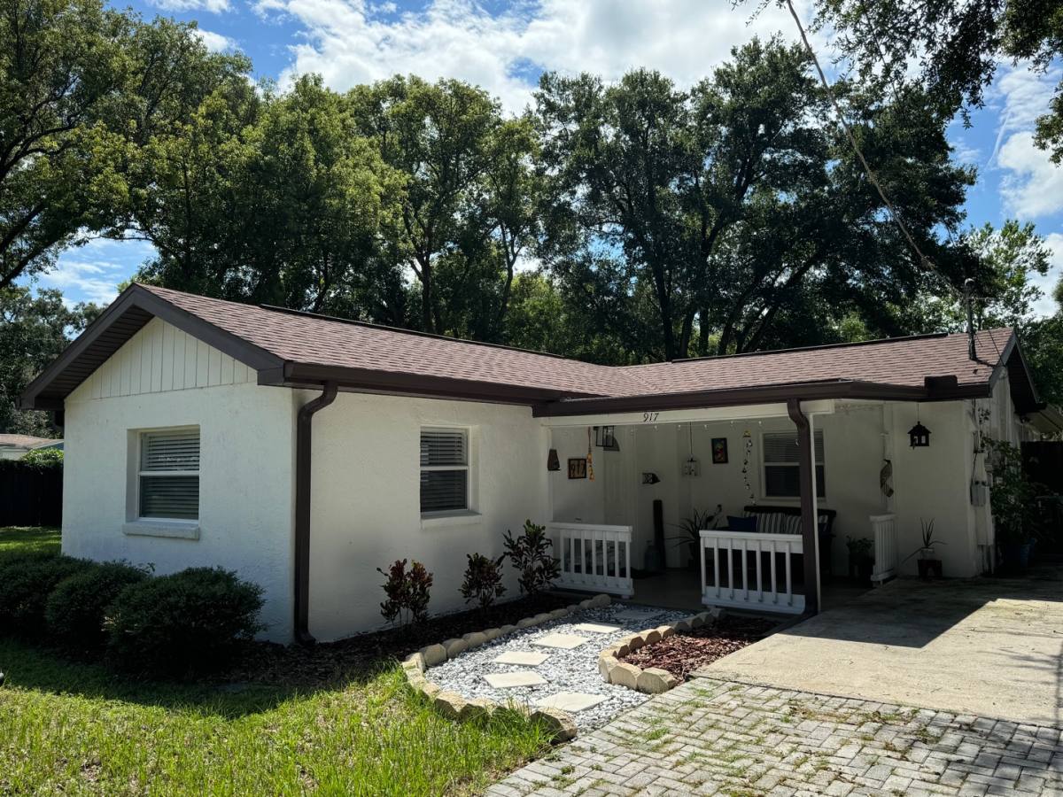 House for rent at 917 E Lambright St, Tampa, FL 33604
