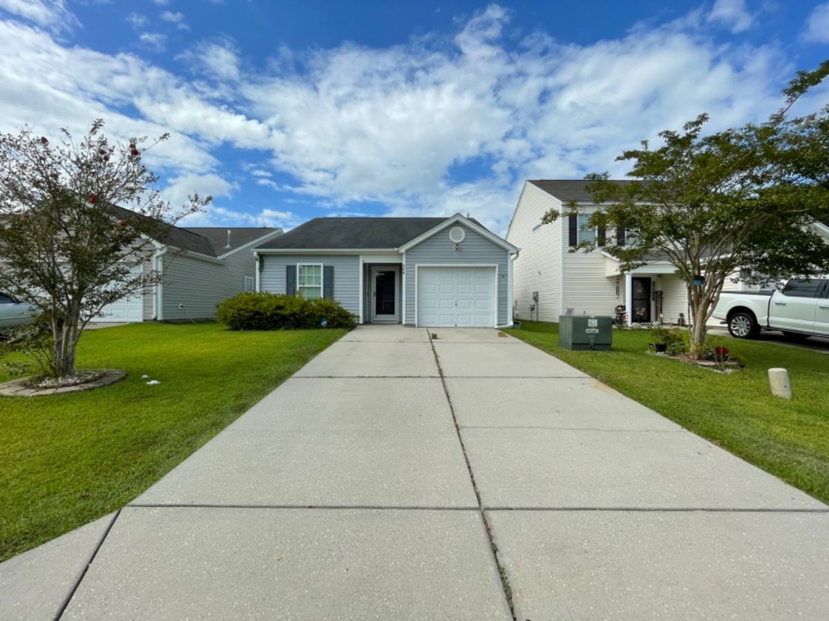 House for rent at 306 Salkahatchie St, Summerville, SC 29485