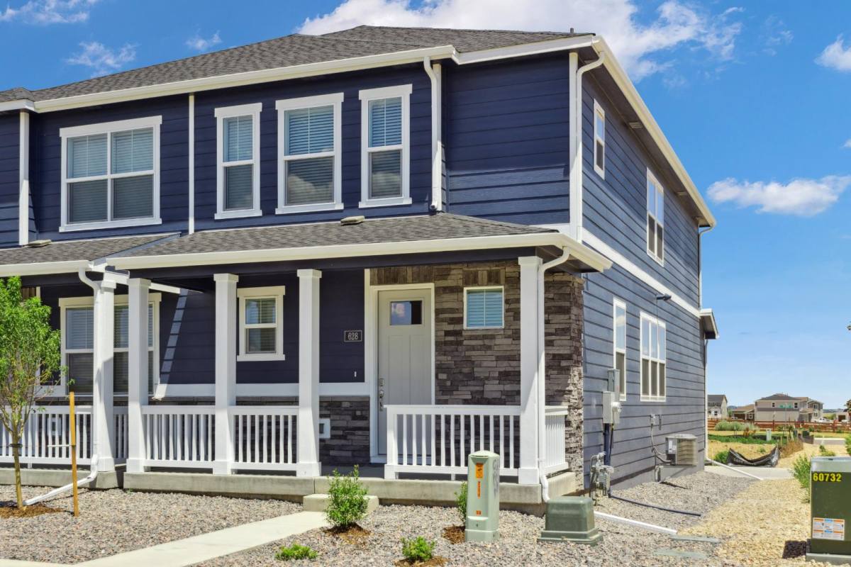 House for rent at 628 Thoroughbred Lane, Johnstown, CO 80534