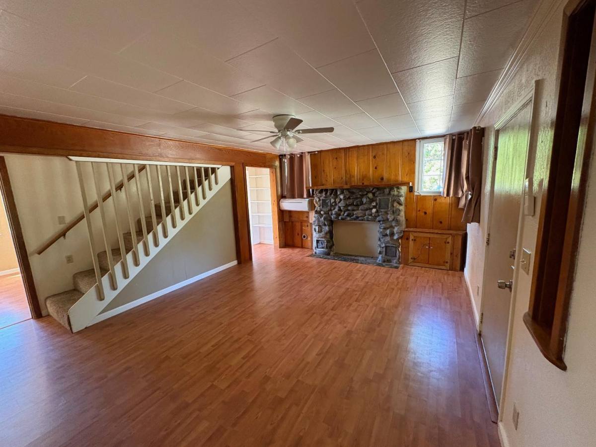 Apartment for rent at 10 Church St D, Weaverville, CA 96093