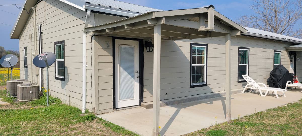 Apartment for rent at 4595 County Rd 3911 #3, Athens, TX 75752