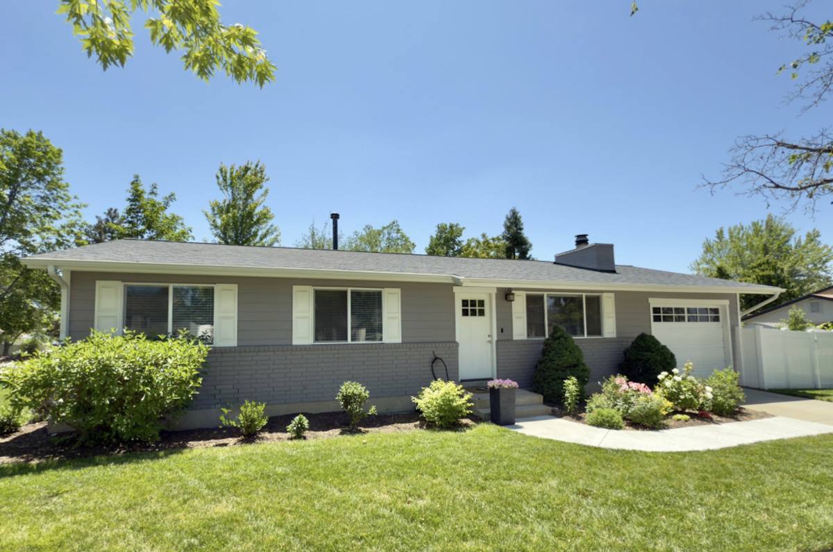 House for rent at 1460 E Amalfi Ave, Sandy, UT 84093