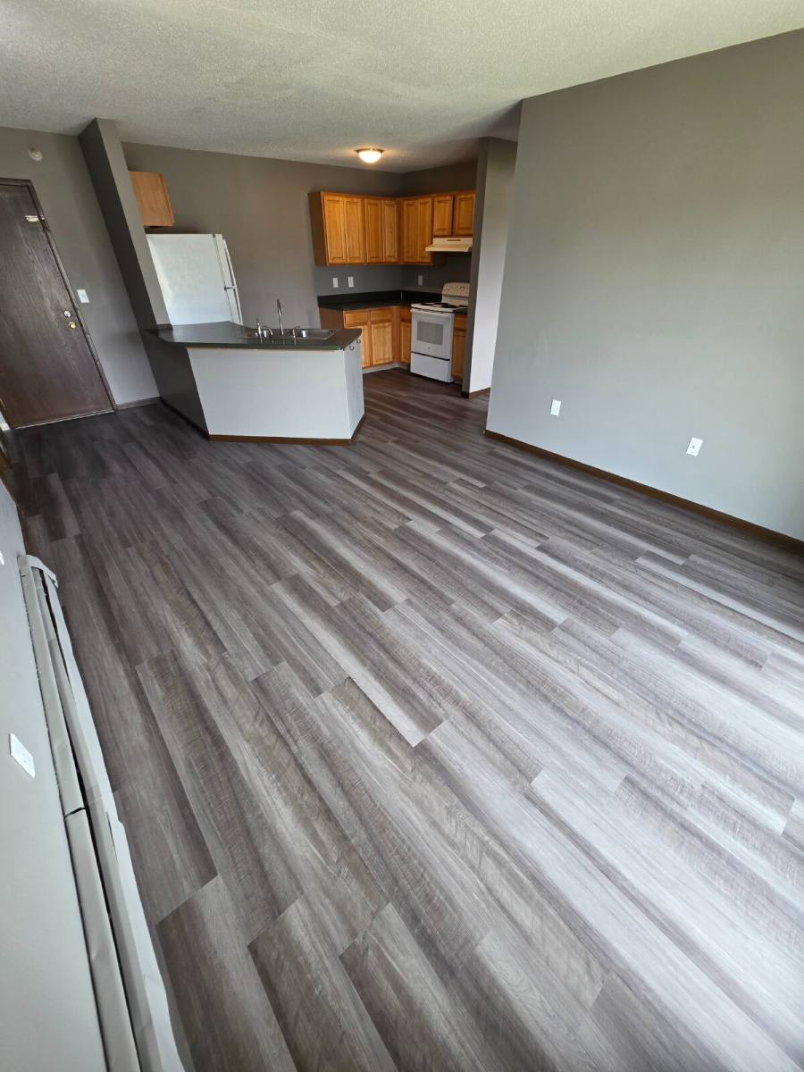 Apartment for rent at 410 13th Ave NW #15, Oelwein, IA 50662