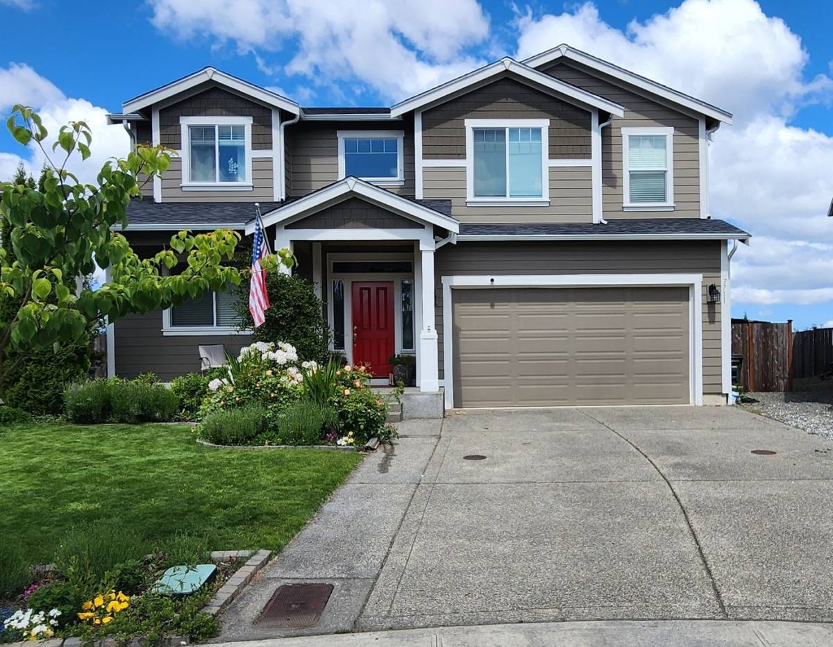 House for rent at 7711 161st St Court E, Puyallup, WA 98375