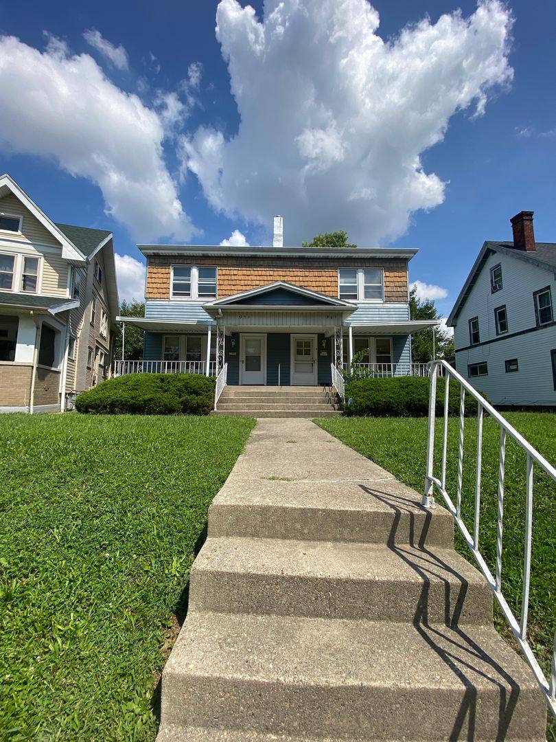 Apartment for rent at 967-971 Harvard Blvd, Dayton, OH 45406