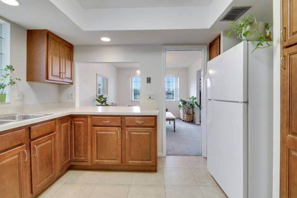 Townhouse for rent at 4280 Hazel Ave, Palm Beach Gardens, FL 33410