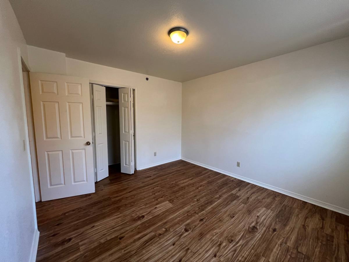 Apartment for rent at 428 Kays Lane, Hollister, MO 65672