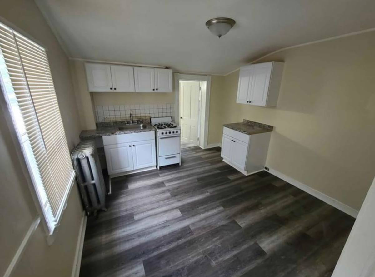 Apartment for rent at 274 S Loudon Ave, Baltimore, MD 21229