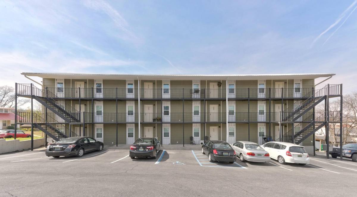 Apartment for rent at 3732 4th Ave S, Birmingham, AL 35222