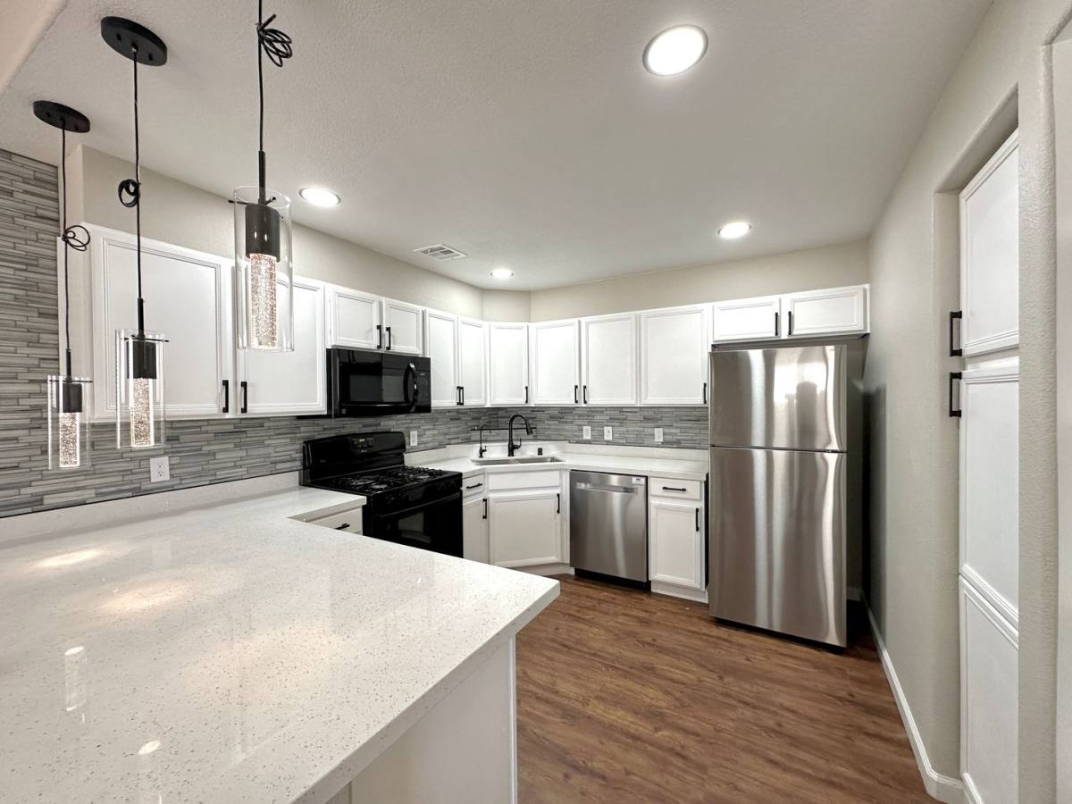 Apartment for rent at 9580 W Reno Ave, Las Vegas, NV 89148