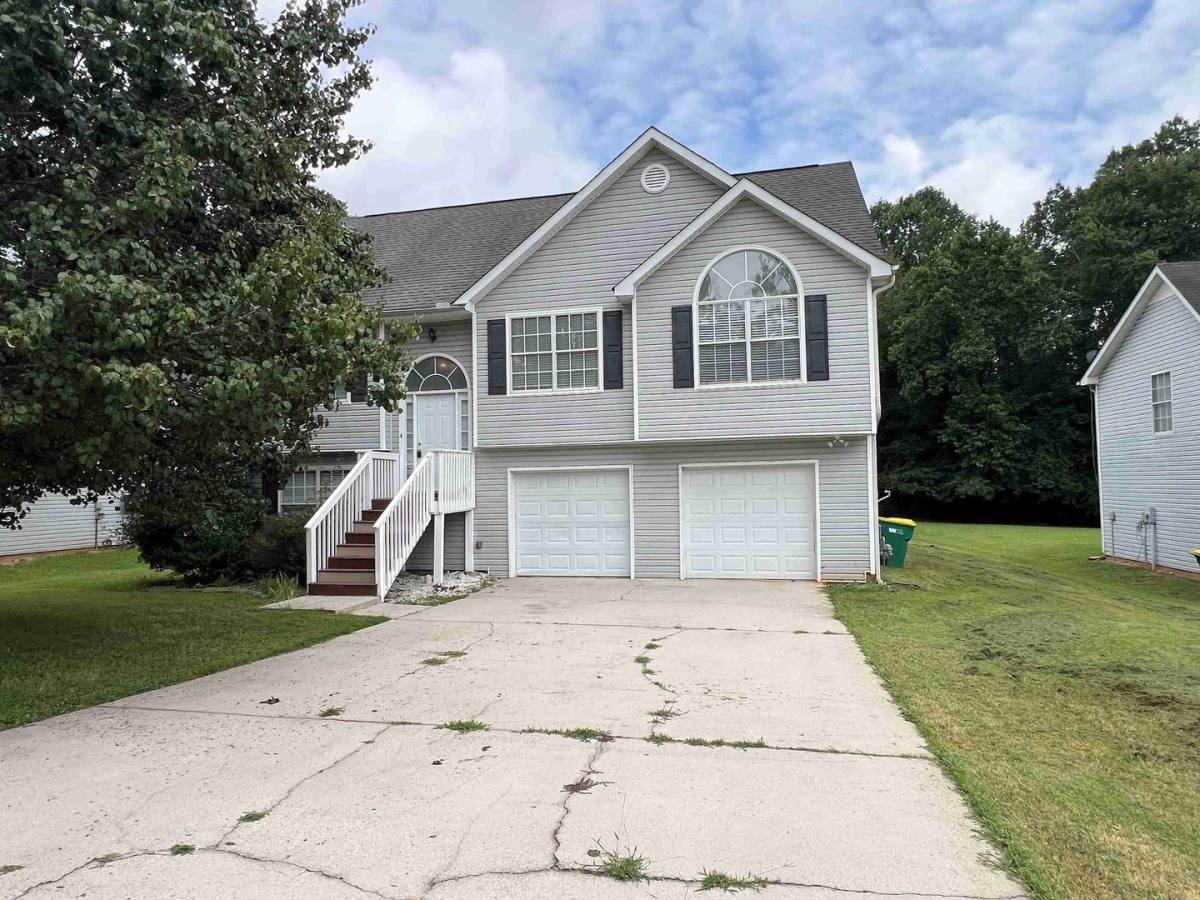 House for rent at 3065 Needhams Court, Ellenwood, GA 30294