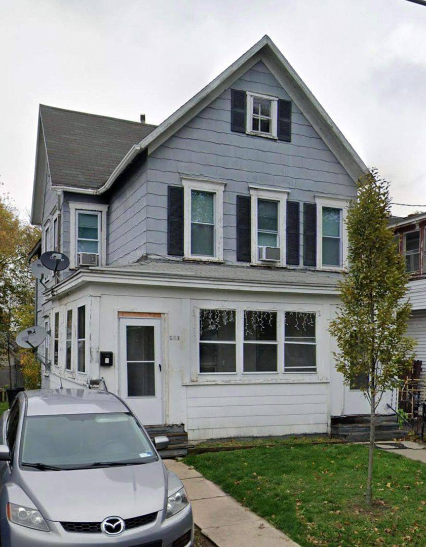 Apartment for rent at 171 Briggs St, Syracuse, NY 13208