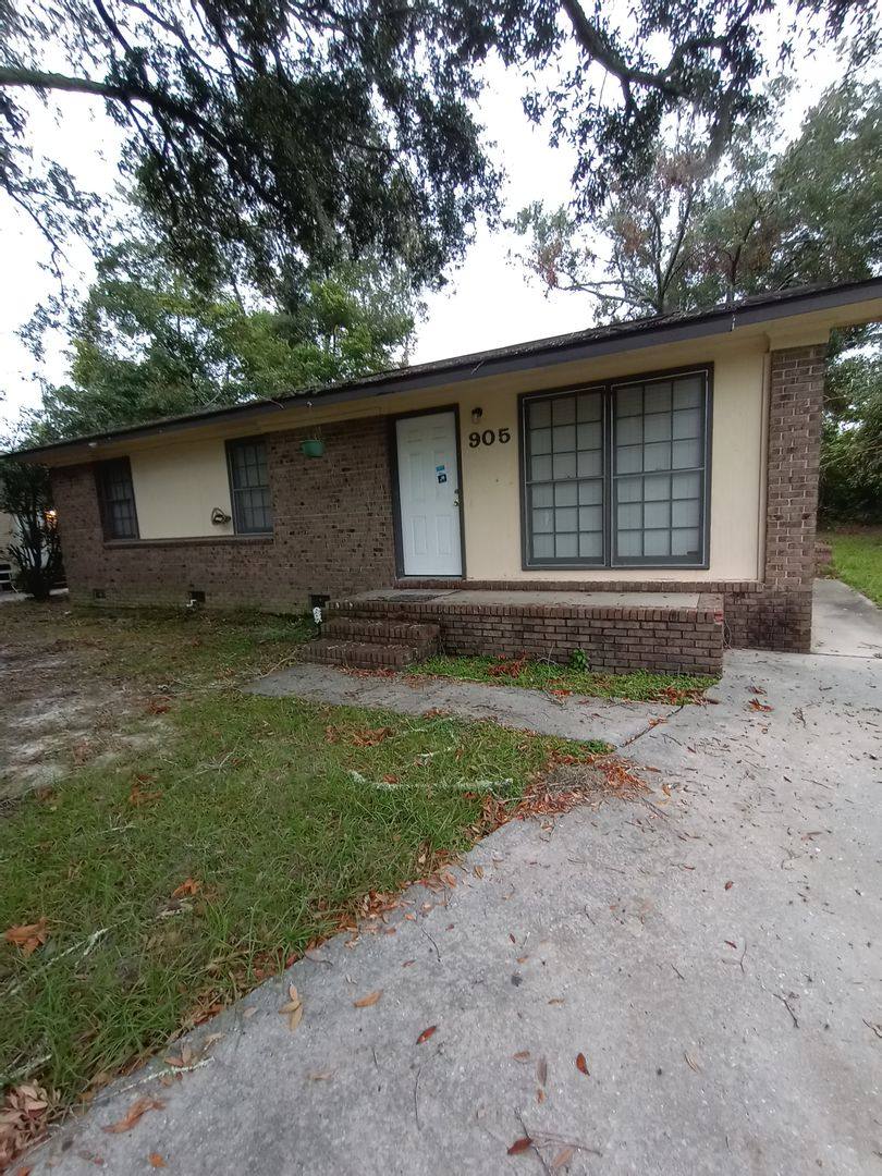 House for rent at 905 Ponderosa Dr, Valdosta, GA 31601